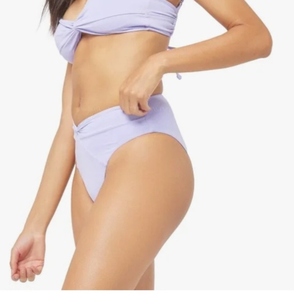 L*Space NWT Nancy Lee Bikini Bottom Bitsy Size L and Camellia top Wisteria L - Picture 4 of 16